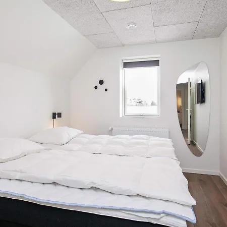 8 Person In Bl Vand Feriehus *
